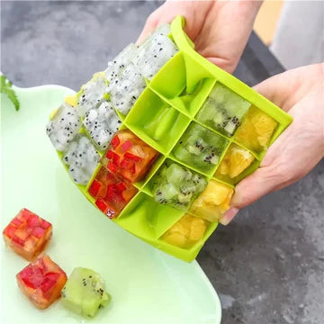 24 Cubic Ice Tray With Lid