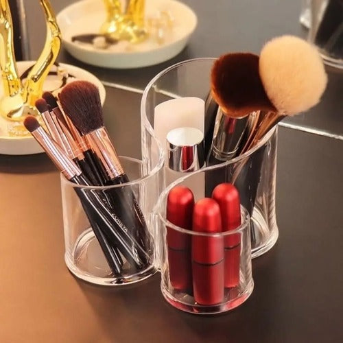 Acrylic brush holder