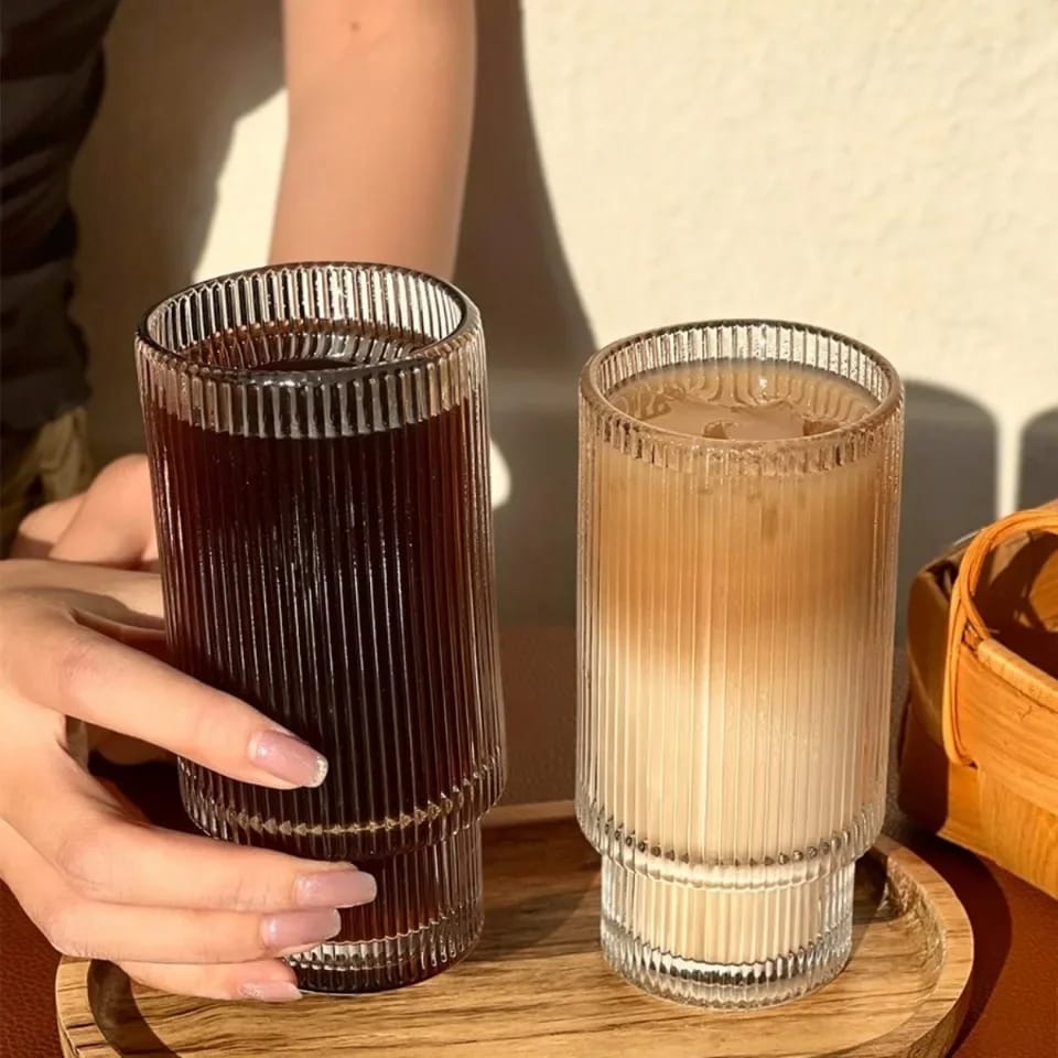 Ribbed Transaprent Glass with Bamboo Lid & Glass Straw